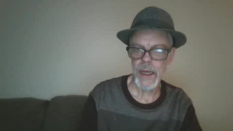 Snapshot of sexy_white_daddy chatting on February 2025 03:48:01 AM Daddy online show from February 2025 03:48:01 AM