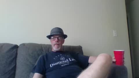 Snapshot of sexy_white_daddy chatting on March 2025 11:07:01 PM Daddy online show from March 2025 11:07:01 PM