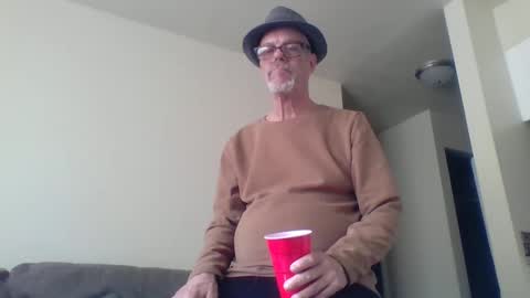 Snapshot of sexy_white_daddy chatting on March 2025 11:15:01 PM Daddy online show from March 2025 11:15:01 PM