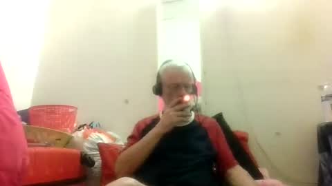 Daddy online show from March 2026 05:57:02 PM