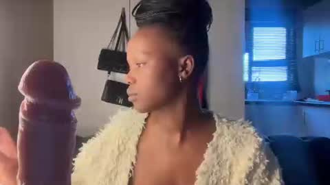 Snapshot of sexyasszeeee chatting on May 2026 02:45:01 PM sexyasszeeee online show from May 2026 02:45:01 PM