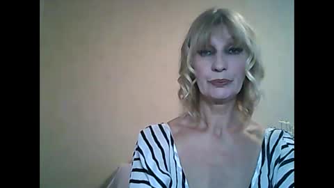 Snapshot of sexybabyforyou chatting on May 2026 02:04:01 PM sexybabyforyou online show from May 2026 02:04:01 PM