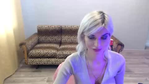 sexybeatriice online show from October 2025 06:33:01 AM