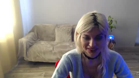 sexybeatriice online show from March 2026 07:45:01 AM