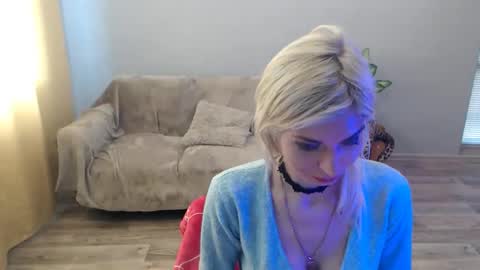 sexybeatriice online show from April 2026 07:39:01 AM