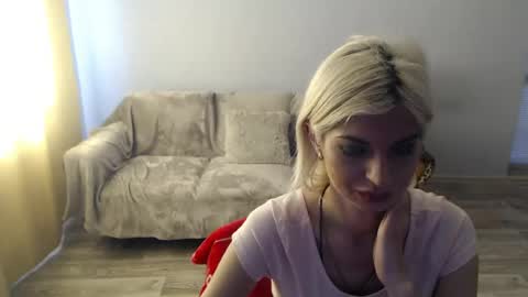 sexybeatriice online show from June 2026 06:21:02 AM
