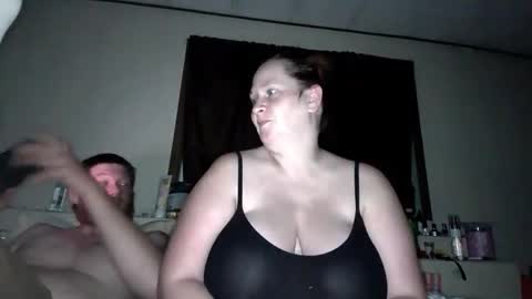 Etowngirl14 online show from November 2025 04:04:01 AM