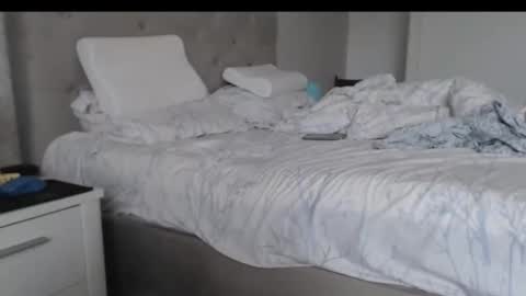 Sexyblonde4u58 online show from October 2025 06:23:02 AM