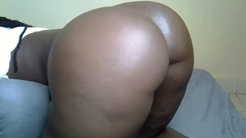 Snapshot of sexybooty_4545 chatting on October 2025 08:57:02 AM sexybooty_4545 online show from October 2025 08:57:02 AM
