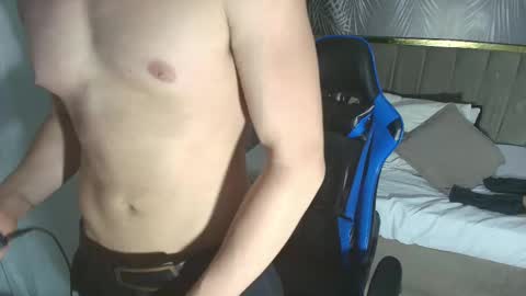 Snapshot of sexyboy_vc chatting on October 2025 12:17:02 PM owen sky online show from October 2025 12:17:02 PM
