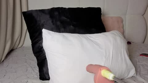 sexycabdy online show from April 2026 04:17:01 AM