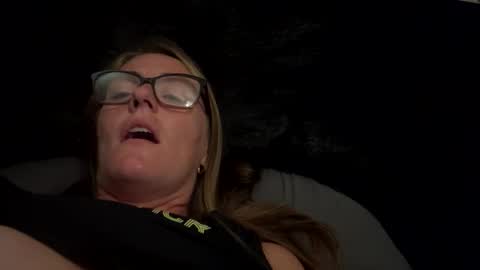 sexychey9669 online show from November 2025 01:01:01 PM