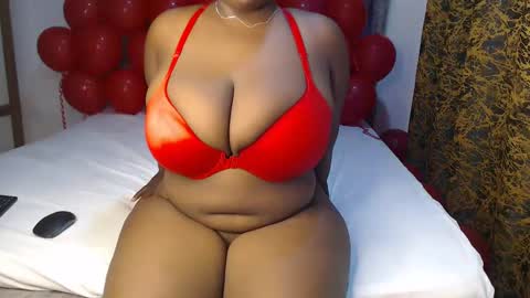 Snapshot of sexychocco_ chatting on February 2025 07:28:02 PM sexychocco online show from February 2025 07:28:02 PM