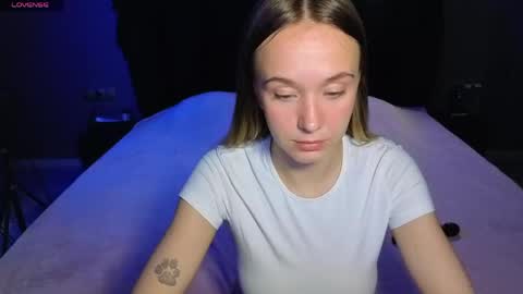 Sophia online show from April 2026 01:38:01 PM