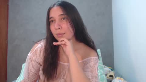 Coralinne online show from December 2024 07:54:02 PM