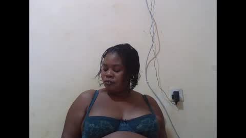 EMILY online show from October 2025 07:11:01 PM