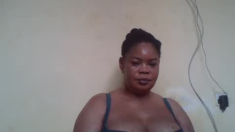 Snapshot of sexydove2 chatting on July 2026 07:21:01 AM EMILY online show from July 2026 07:21:01 AM