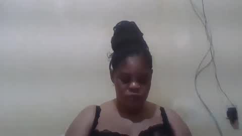 Snapshot of sexydove2 chatting on July 2026 06:32:01 PM EMILY online show from July 2026 06:32:01 PM