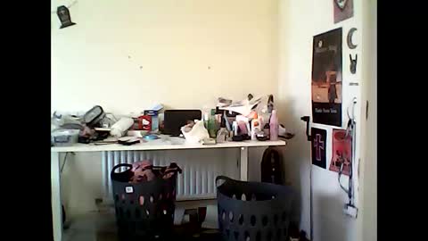 Snapshot of sexyemoprincess chatting on September 2025 09:42:02 AM Wouldntyouliketoknow online show from September 2025 09:42:02 AM