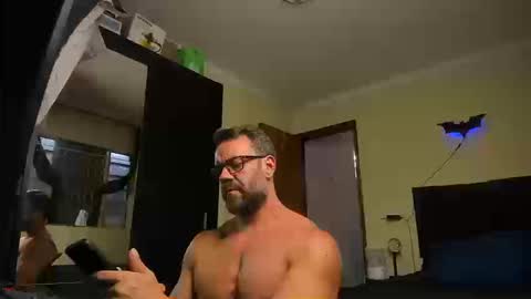 Snapshot of sexyflightz chatting on September 2025 08:24:02 PM chris online show from September 2025 08:24:02 PM