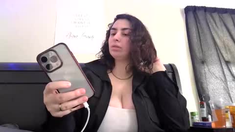 Snapshot of sexygoddesslizaaa chatting on February 2025 05:56:02 PM ETERNAL GODDESS WOMAN online show from February 2025 05:56:02 PM