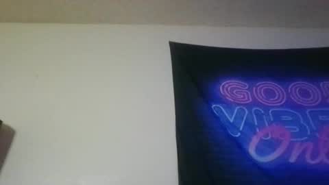 Snapshot of sexyhoneyyy chatting on October 2025 05:09:02 AM sexyhoneyyy online show from October 2025 05:09:02 AM