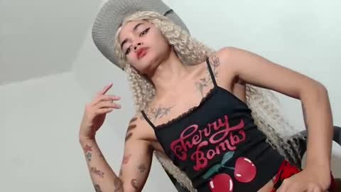 sexyhotbabe18 online show from March 2026 12:05:02 AM