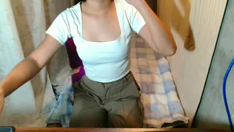 Snapshot of sexyhotrhea chatting on July 2026 04:49:02 AM rhea online show from July 2026 04:49:02 AM