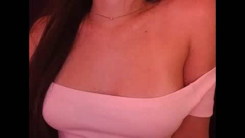 Snapshot of sexyideusa chatting on December 2024 02:10:02 AM Sexy online show from December 2024 02:10:02 AM