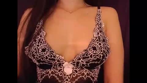 Snapshot of sexyideusa chatting on January 2025 07:27:02 PM Sexy online show from January 2025 07:27:02 PM