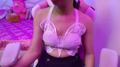 Snapshot of sexyislive chatting on February 2025 05:59:01 PM sexyislive online show from February 2025 05:59:01 PM