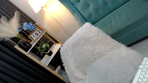 JENNY online show from January 2025 10:46:01 PM