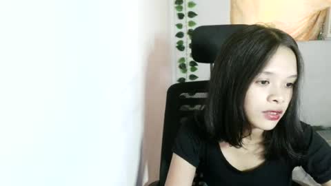 Snapshot of sexyladymich19 chatting on June 2026 05:53:02 AM sexyladymich19 online show from June 2026 05:53:02 AM