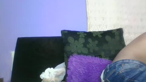 Sexy leon online show from March 2025 05:49:02 AM