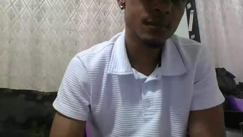 Snapshot of sexyleon69 chatting on May 2026 11:50:02 AM Sexy leon online show from May 2026 11:50:02 AM
