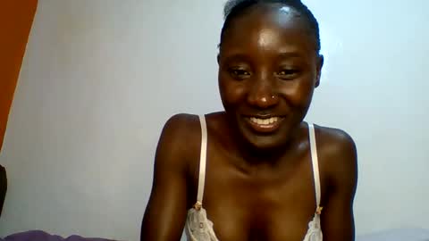 Snapshot of sexylucia5 chatting on April 2026 11:25:02 AM sexylucia5 online show from April 2026 11:25:02 AM