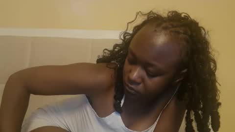 Snapshot of sexymia56 chatting on September 2025 06:36:01 AM Miss mia online show from September 2025 06:36:01 AM