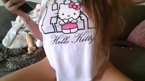 Snapshot of sexymisss24 chatting on July 2026 09:04:02 AM sexymisss24 online show from July 2026 09:04:02 AM