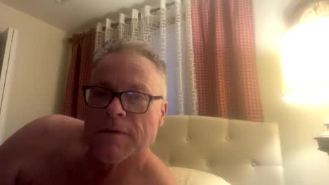 Snapshot of sexymundeman chatting on March 2026 12:12:02 PM Raymond Art Model online show from March 2026 12:12:02 PM