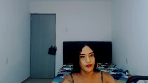 Snapshot of sexynatalia25 chatting on February 2025 01:22:01 PM Natalia Duran online show from February 2025 01:22:01 PM