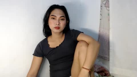 Snapshot of sexypetiteraine chatting on June 2026 11:36:01 AM sexypetiteraine online show from June 2026 11:36:01 AM
