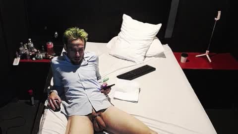 Possum online show from November 2025 07:20:02 AM