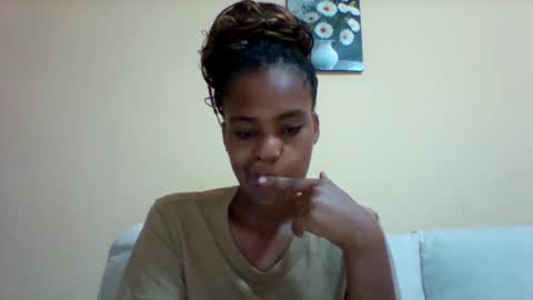 Snapshot of sexyqueen3457132 chatting on March 2025 01:28:02 PM DOVY ACHIENG online show from March 2025 01:28:02 PM