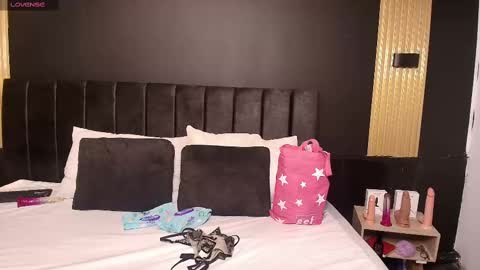 R A C H E L online show from October 2025 11:51:02 AM