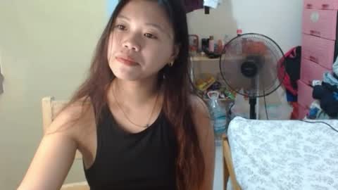 Snapshot of sexyreesebunny chatting on May 2026 02:24:01 PM Reese online show from May 2026 02:24:01 PM