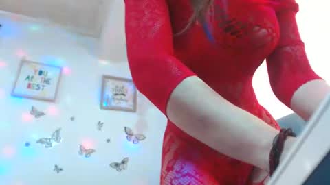 Venus Independent Model online show from February 2025 05:10:02 PM