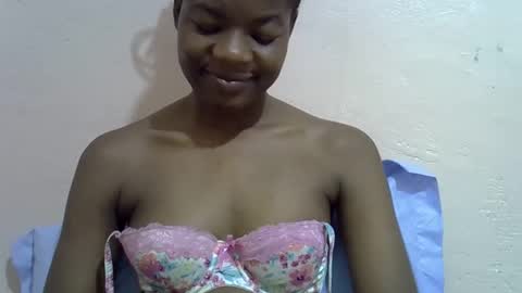 sexyshaz22 online show from April 2026 12:01:01 AM