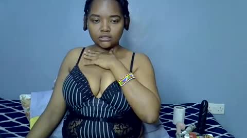 Snapshot of sexyshazy1 chatting on July 2026 08:03:01 PM sexyshazy1 online show from July 2026 08:03:01 PM