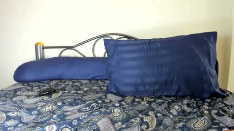 Artem online show from January 2025 06:31:01 AM