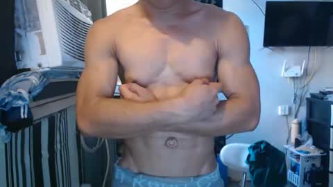 sexystrongcum online show from April 2026 07:31:01 AM